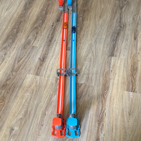 Hot Wheels Other - Kids Racing Track Set - Orange and Blue
